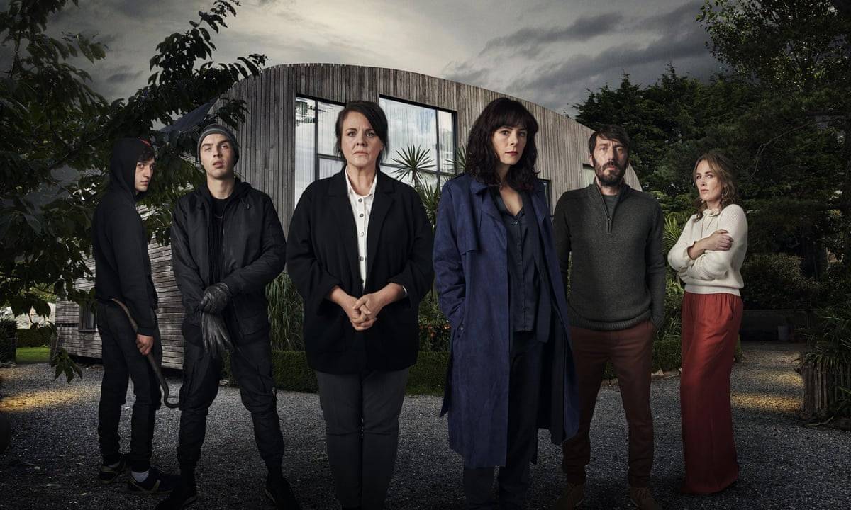Intruder Reviews Channel 5 (Cast, Location) 2021