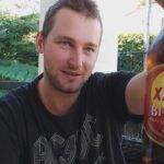 XXXX Bitter Cans (Oct 2021) Full Review!