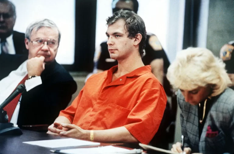 R eyebleach Jeffrey Dahmer