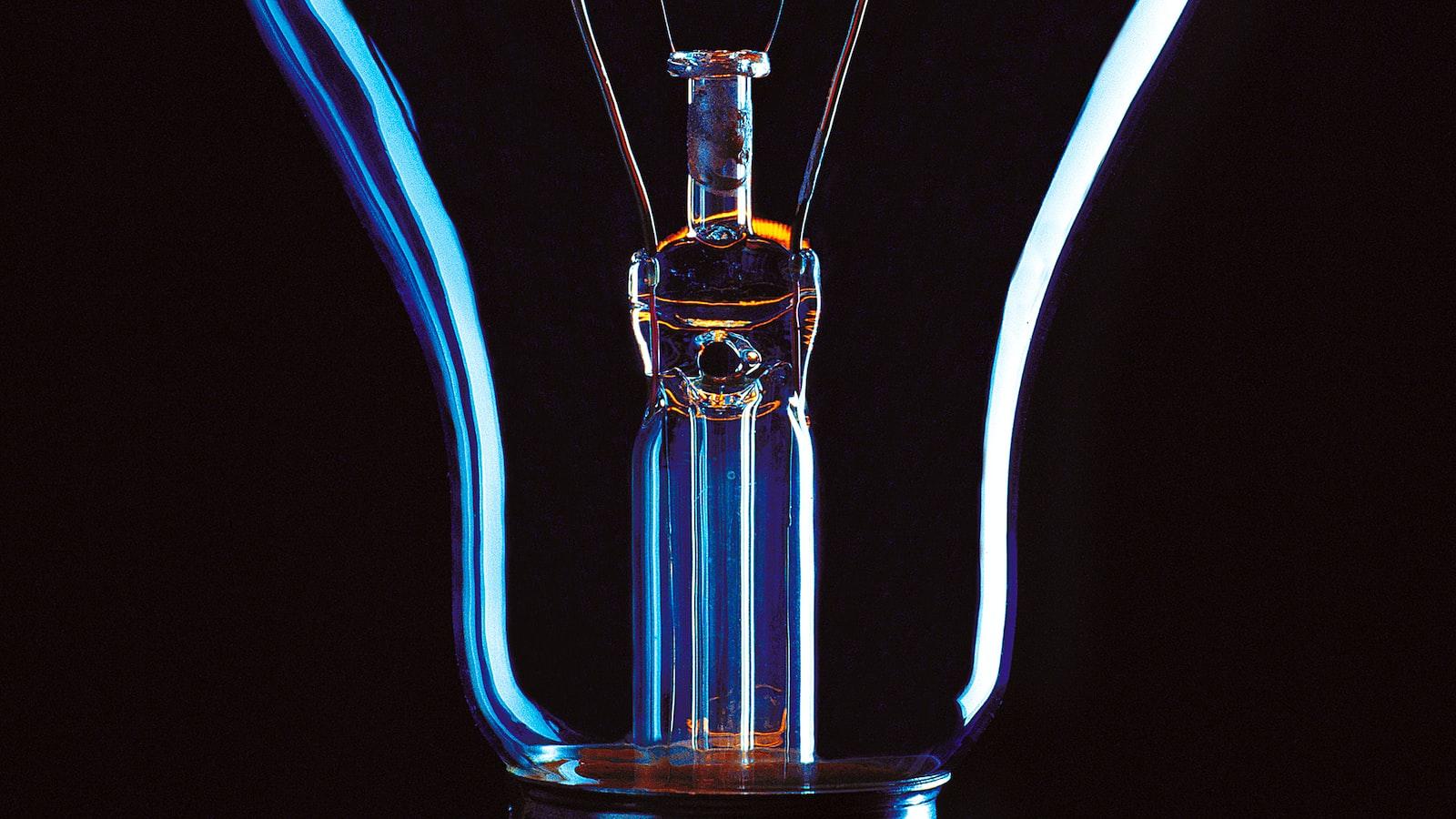 Decoding Cutting-Edge Innovations: In-depth Analysis of Technological Marvels