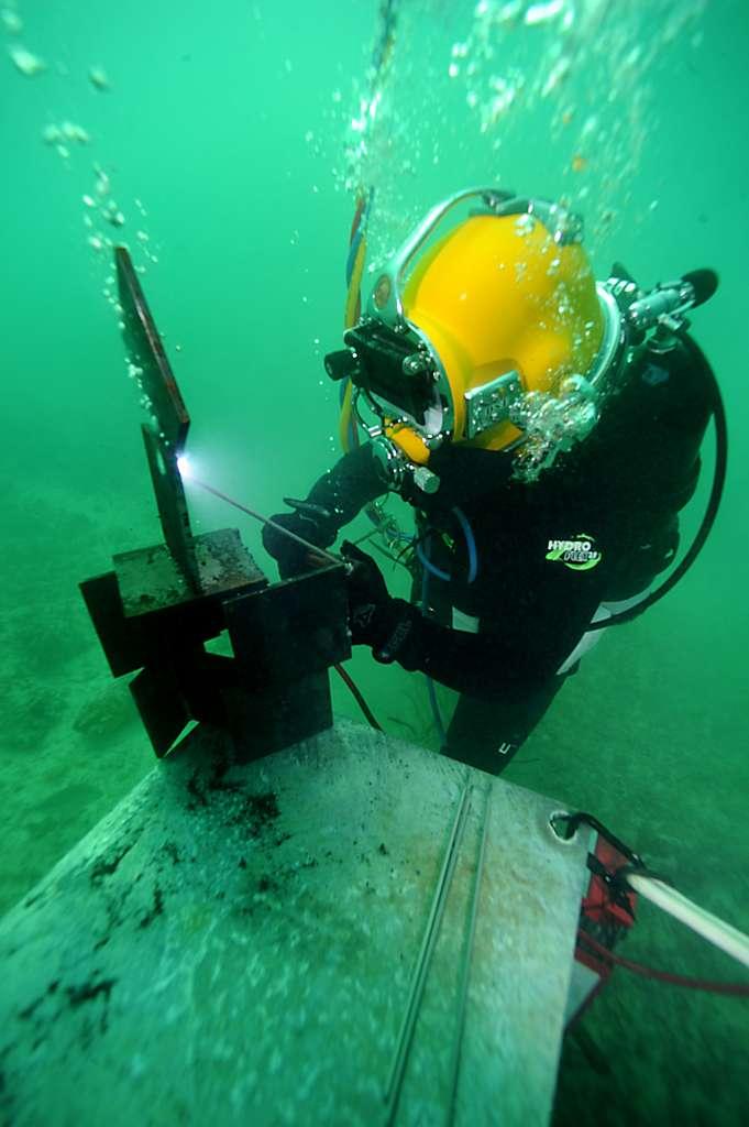 Dive Into the Deep: Unveiling Underwater Welding School Prerequisites