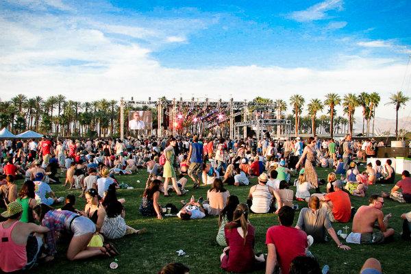 Transformative Experiences: ⁤From Art Installations ‌to Food Delights, Uncover the Magic of ⁢Coachella 2024