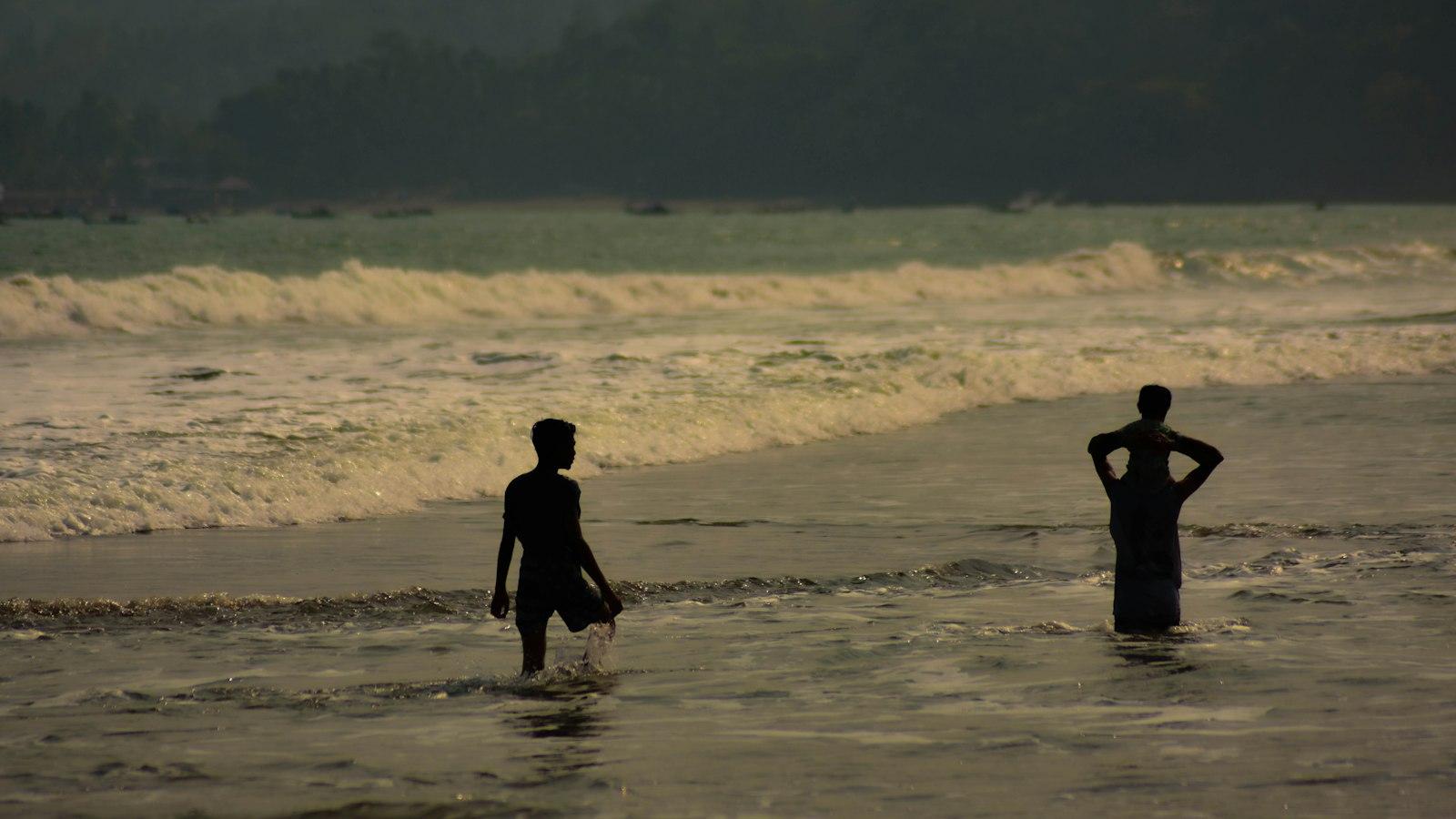 Heading 1: Journey Through the Enigmatic Realm of Ratu Rajatender: A Gateway to Tendering Success