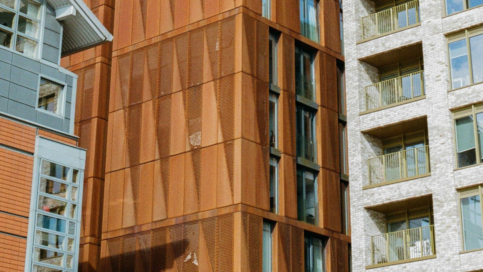 Heading 4: Exploring the Magnificence of Yuksinau: Must-Visit Attractions Near Hotel Yuksinau