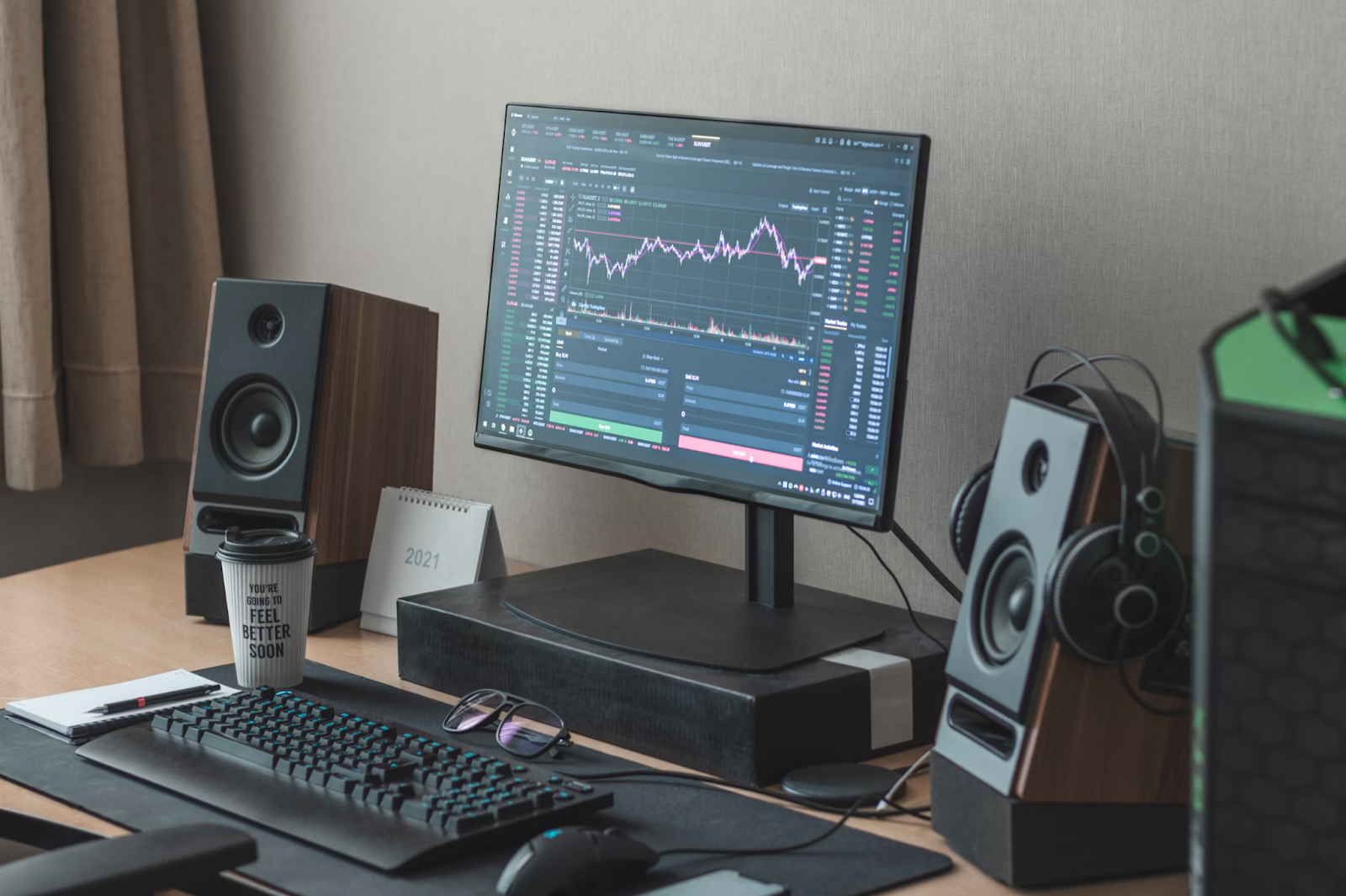 Top 7 DeFi Apps & Tools Every Crypto Trader Should Know About