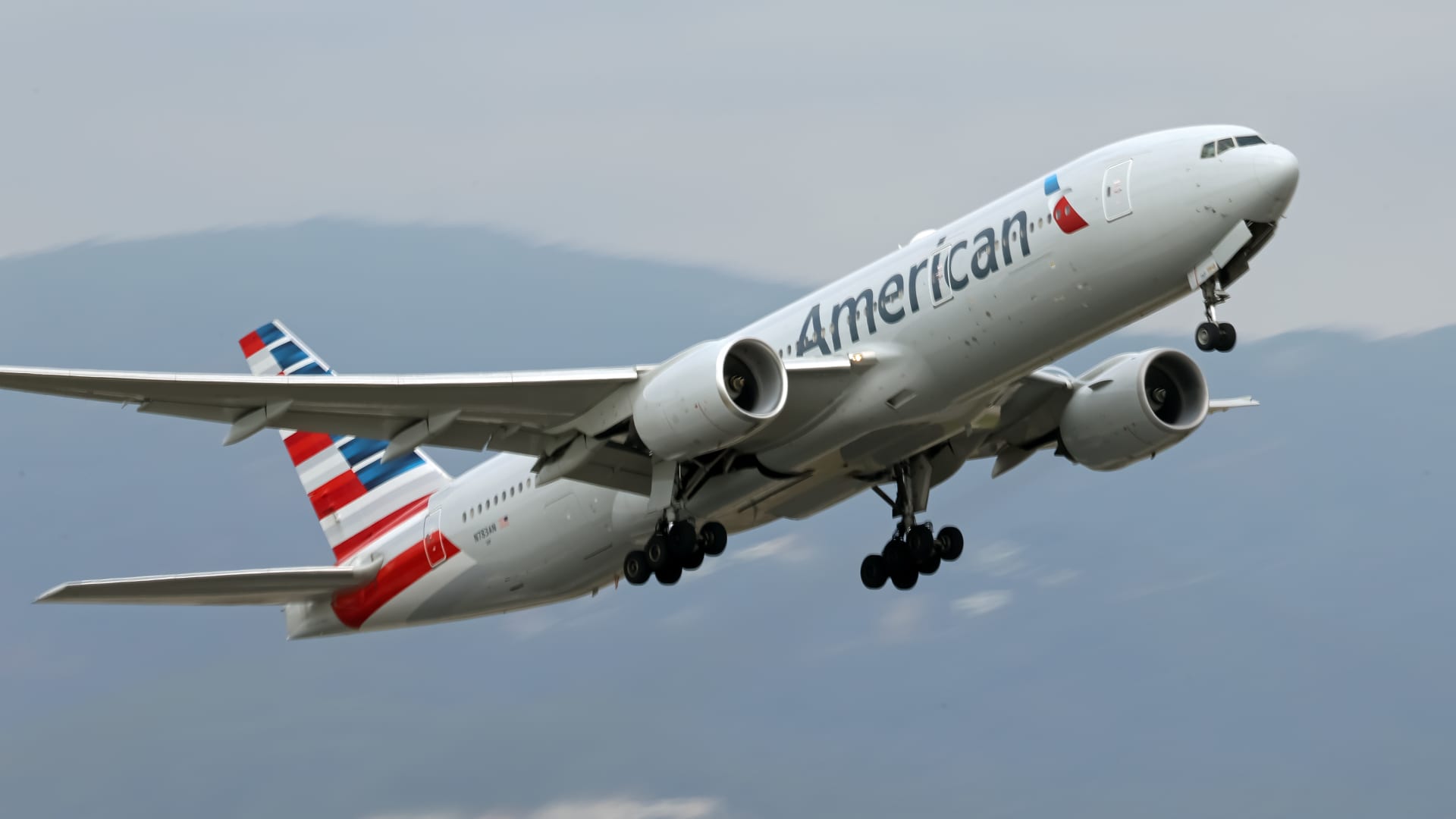 Citi Aadvantage New Card Benefits: American Airlines hikes annual fees on rewards…
