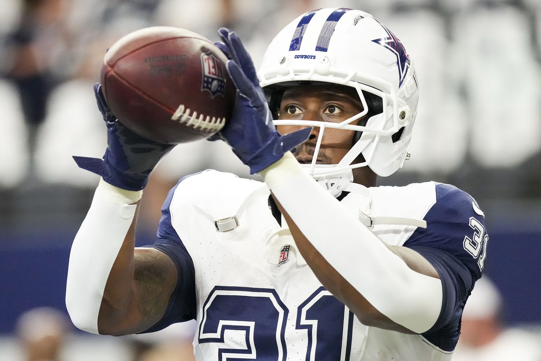 Emari Demercado: Cowboys waive veteran RB, rookie TE, opening roster spot for…