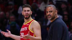 Rockets’ Alperen Şengün Has Lost His Touch From Inside the Paint