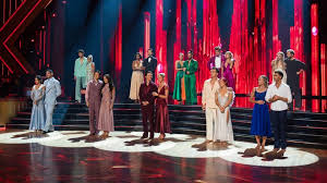 What Time Does Dancing With The Stars Come On: ‘DWTS’ live updates: Val Chmerkovskiy…